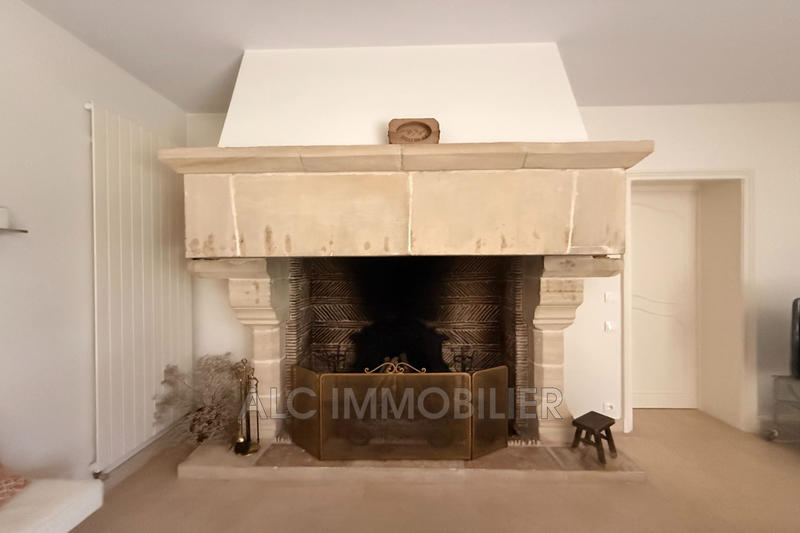 Maison - 250 m² - 10 pièces