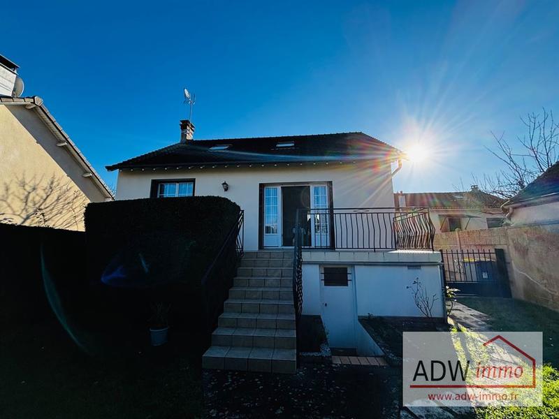 Maison - 90 m² - 3 pièces