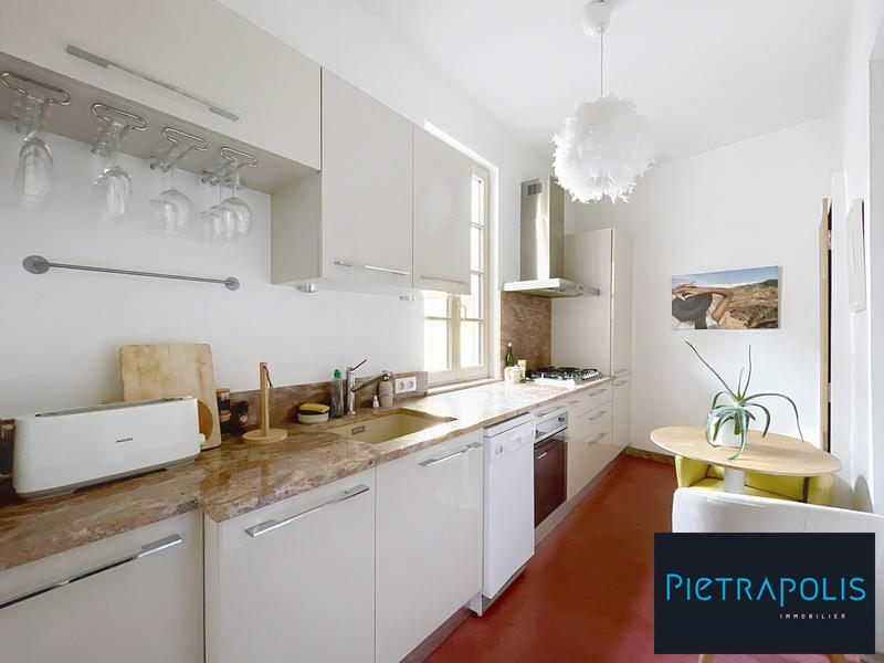 Appartement - 116 m² - 4 pièces