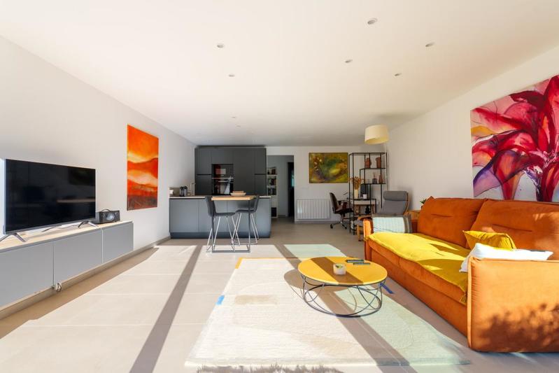 Appartement - 64 m² - 2 pièces