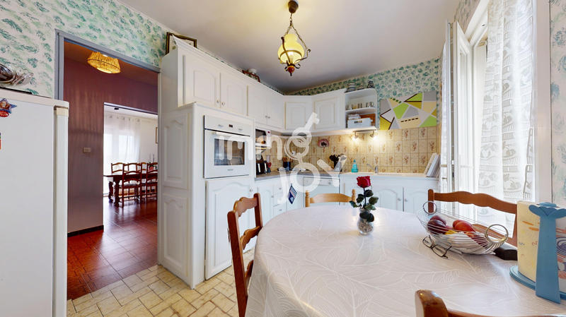 Maison - 135 m² - 6 pièces