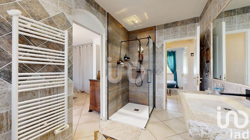 Maison - 120 m² - 4 pièces