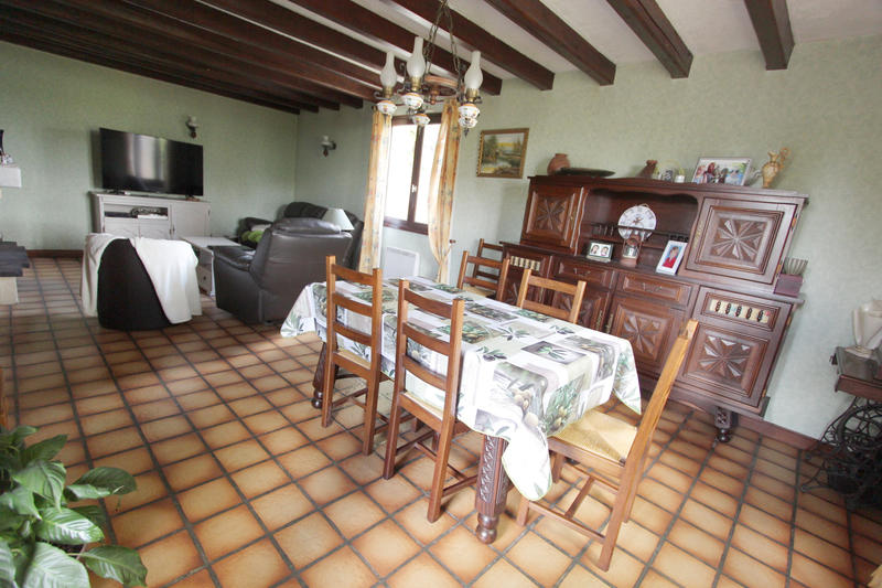 Maison - 112 m² - 5 pièces