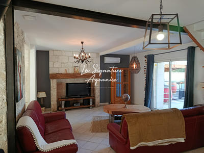 Maison - 240 m² - 8 pièces