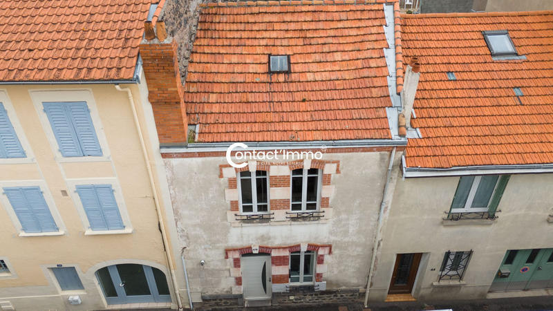 Maison - 93 m² - 4 pièces