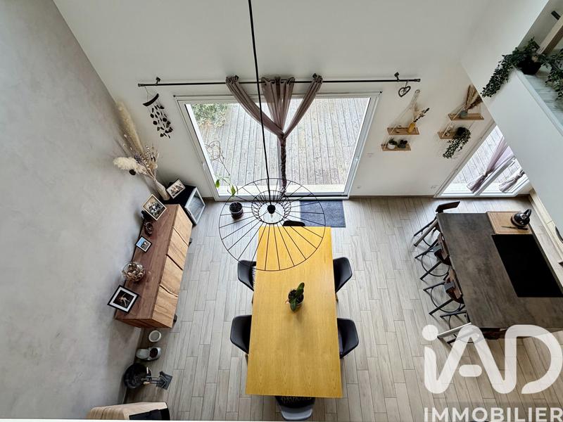 Maison - 130 m² - 6 pièces