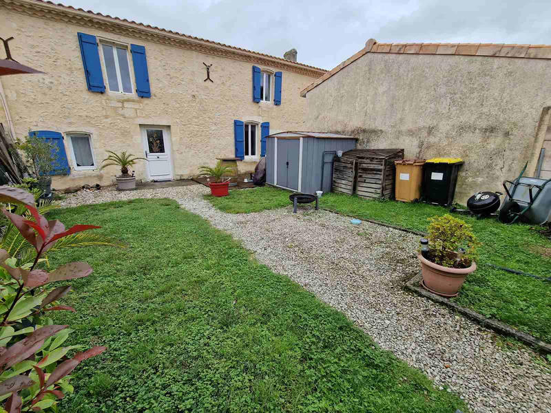 Maison - 111 m² - 4 pièces