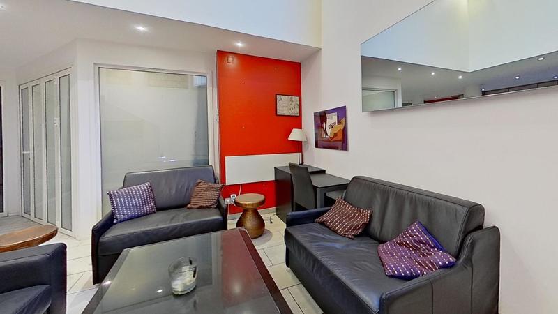 Appartement - 124 m² - 6 pièces