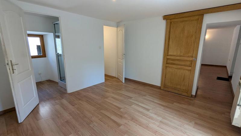 Maison en pierre - 70 m² - 3 pièces