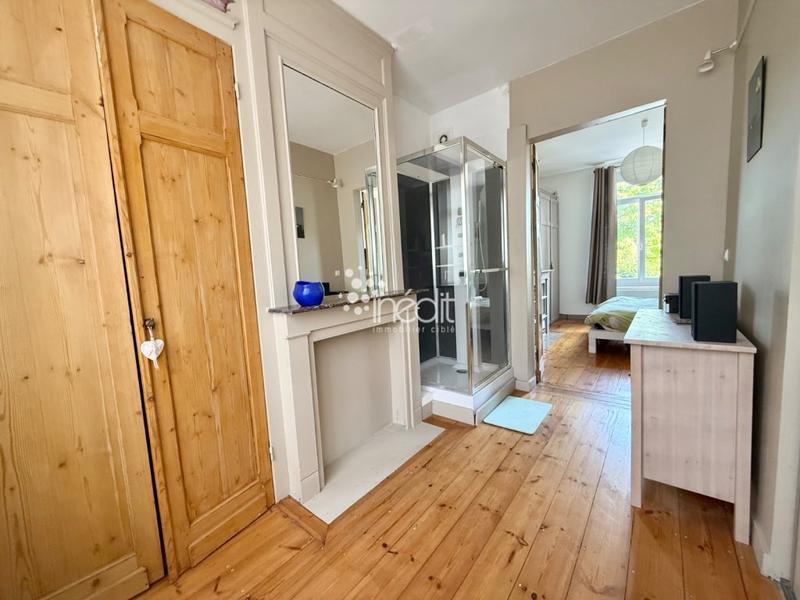 Maison - 141 m² - 6 pièces