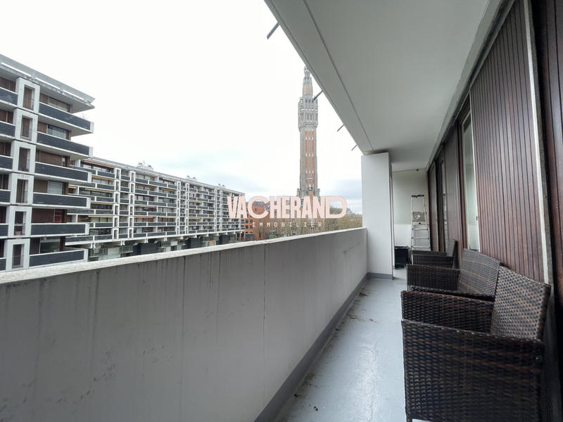 Appartement - 95 m² - 5 pièces