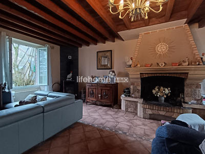 Maison - 200 m² - 6 pièces