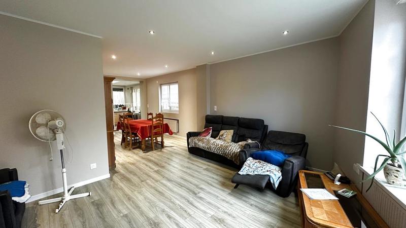 Maison de ville - 111 m² - 4 pièces