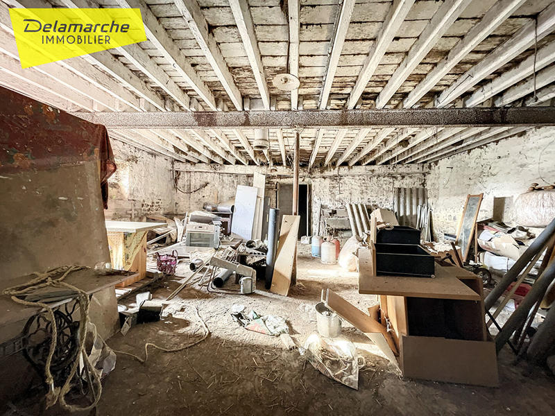 Maison - 370 m² - 6 pièces