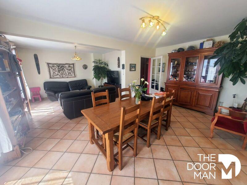 Maison - 145 m² - 7 pièces