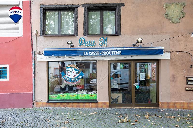 Magasins - 60 m² - 2 pièces