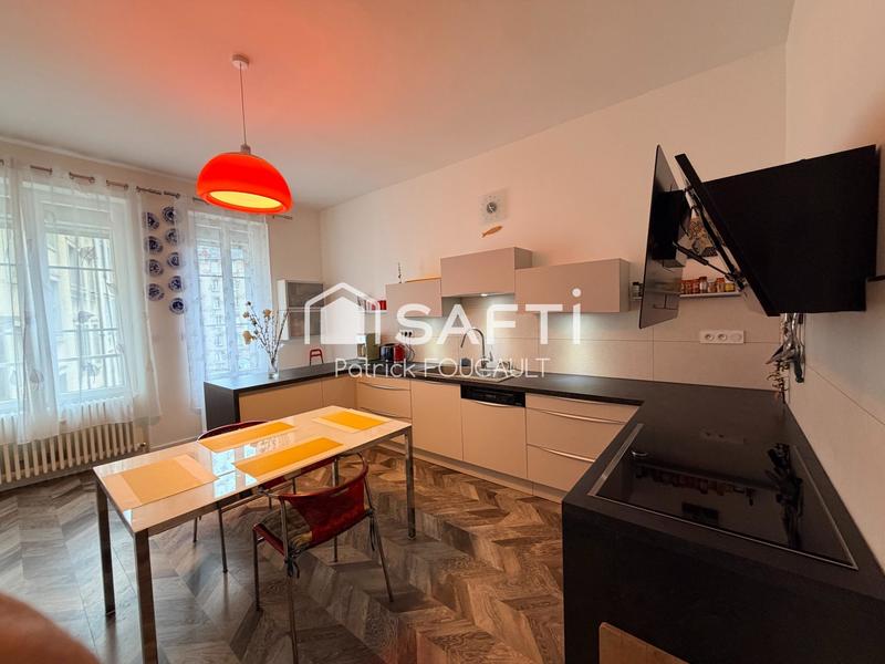 Appartement - 166 m² - 6 pièces