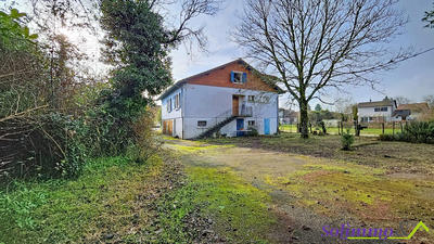 Maison - 152 m² - 7 pièces