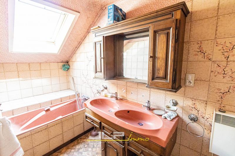 Maison - 194 m² - 8 pièces