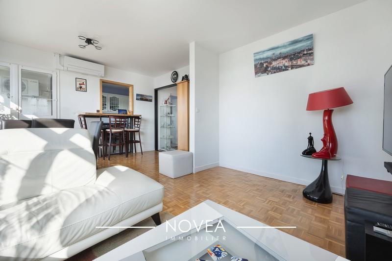 Appartement - 84 m² - 4 pièces