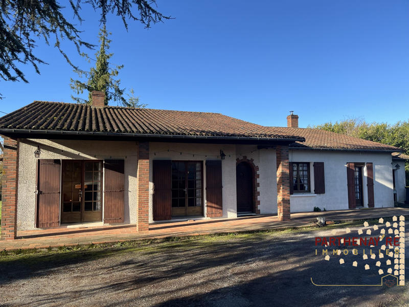 Maison - 147 m² - 5 pièces