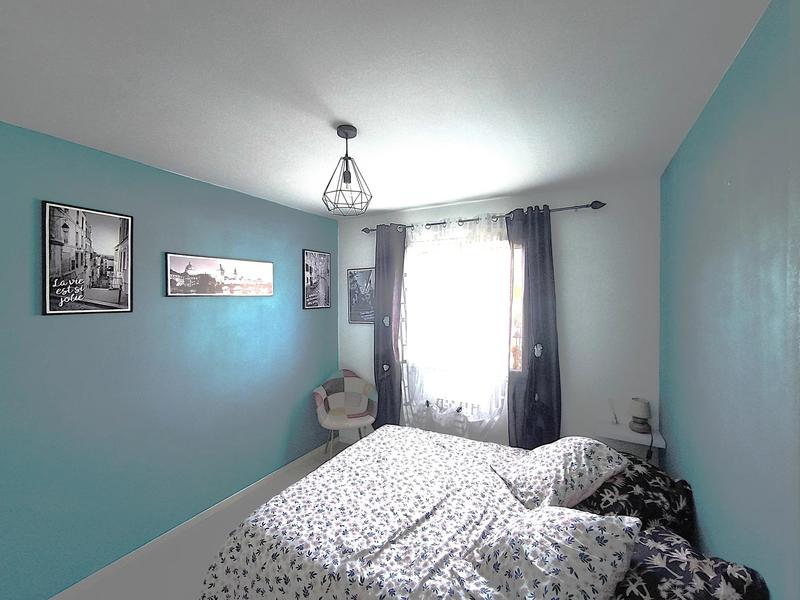 Villa - 96 m² - 5 pièces