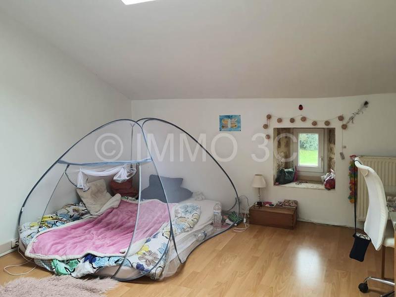 Maison - 313 m² - 11 pièces