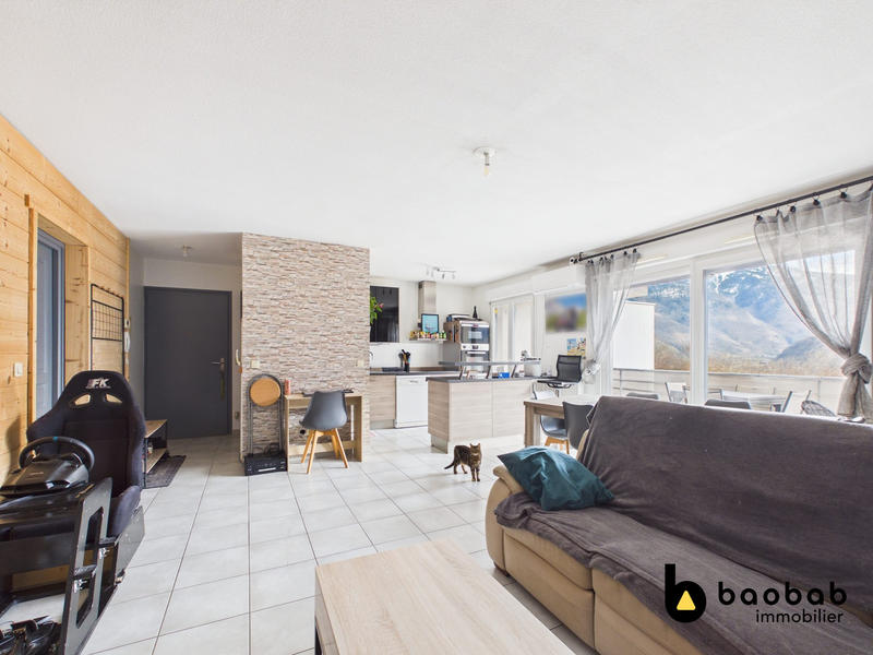 Appartement - 70 m² - 3 pièces