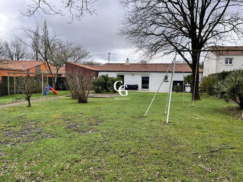 Maison - 120 m² - 5 pièces