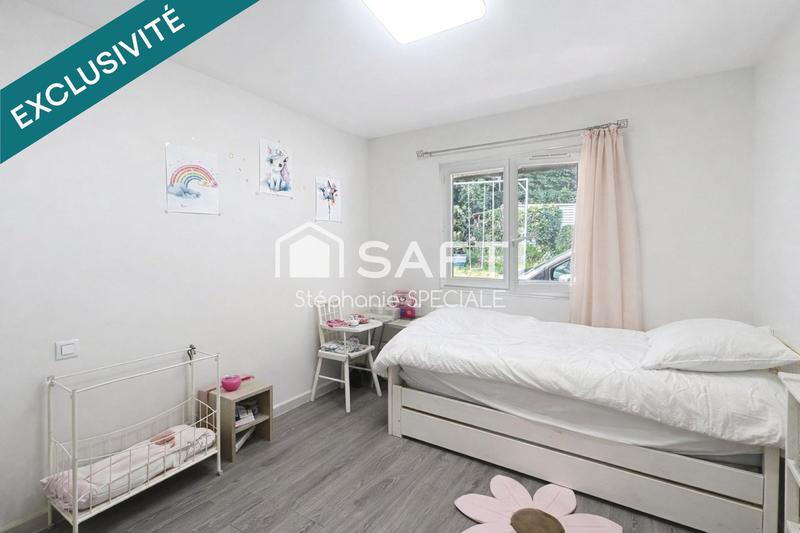 Maison - 250 m² - 10 pièces