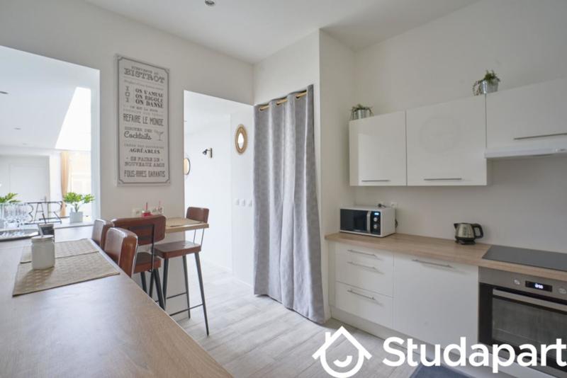 Chambre - 12 m² - 1 pièce