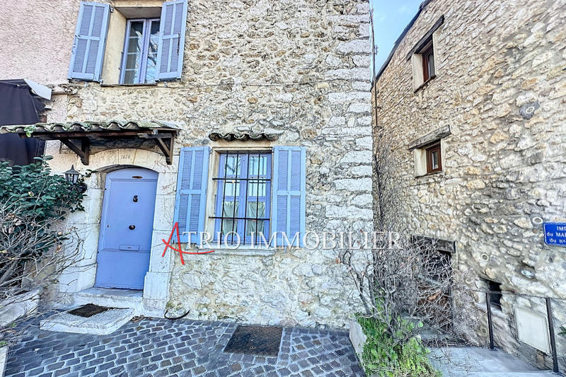 Maison de village - 90 m² - 5 pièces