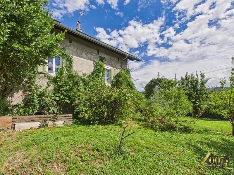 Maison - 121 m² - 8 pièces