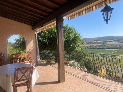 Villa - 140 m² - 7 pièces