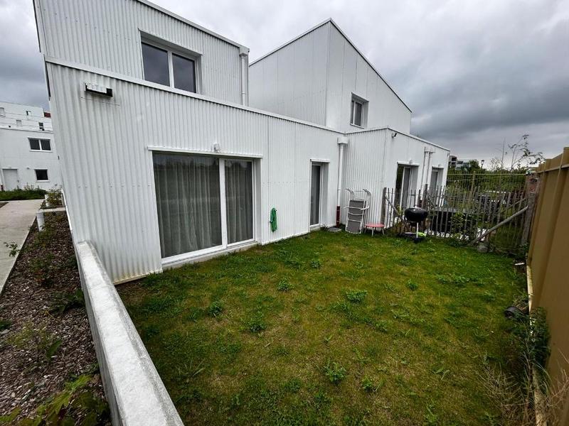 Maison - 81 m² - 4 pièces