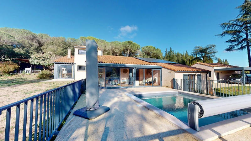 Maison - 183 m² - 7 pièces