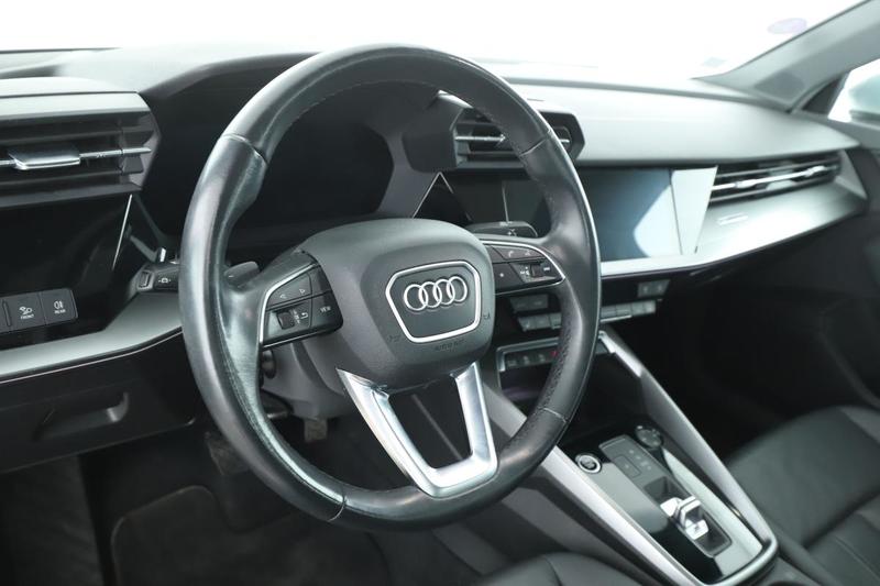 Audi A3 Berline 35 Tfsi mHEV Design Luxe s tronic 7 150 ch