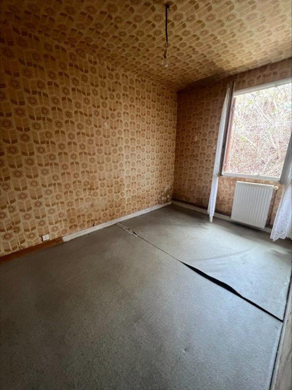 Maison - 89 m² - 5 pièces