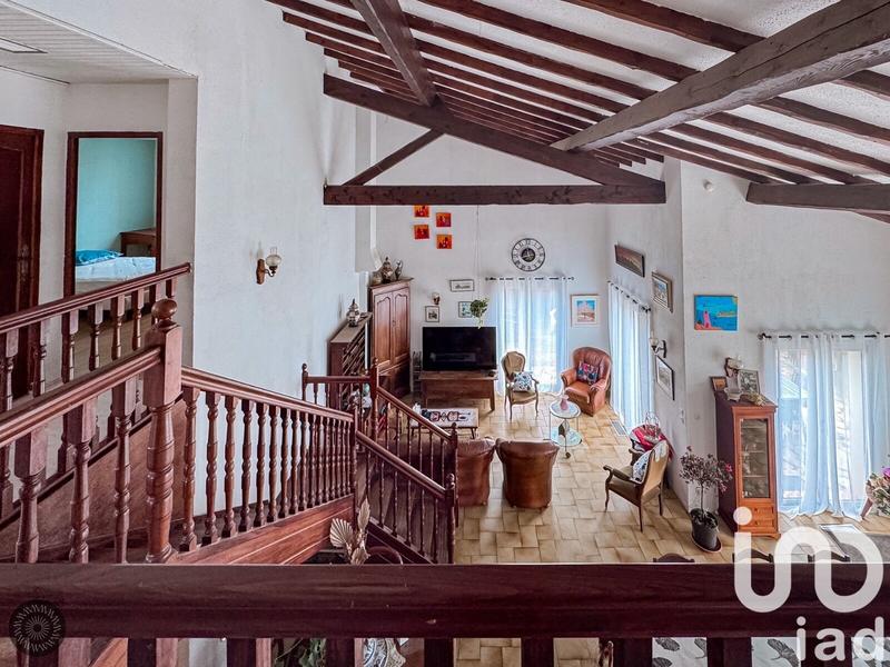 Maison - 185 m² - 6 pièces