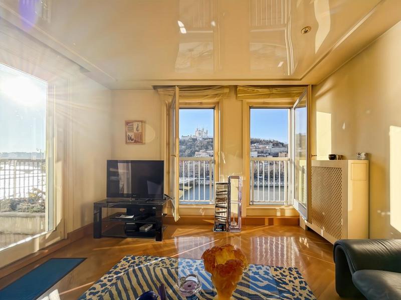 Duplex - 222 m² - 4 pièces