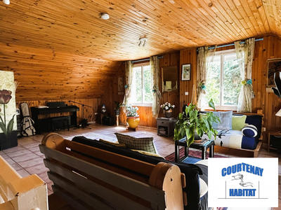 Maison traditionnelle - 150 m² - 5 pièces