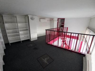 Local d'activités - 92 m² - 2 pièces