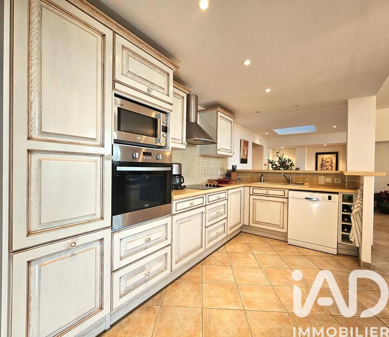 Appartement - 103 m² - 3 pièces