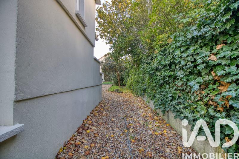 Maison - 90 m² - 6 pièces