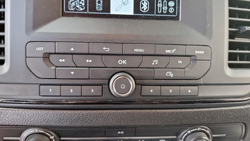 Opel Vivaro L2 1.5 Diesel 100 ch Pack Clim