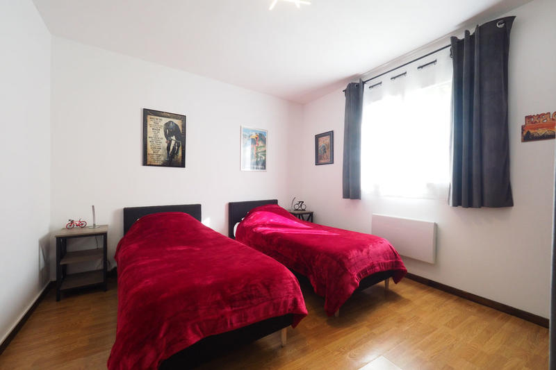 Propriété - 350 m² - 11 pièces