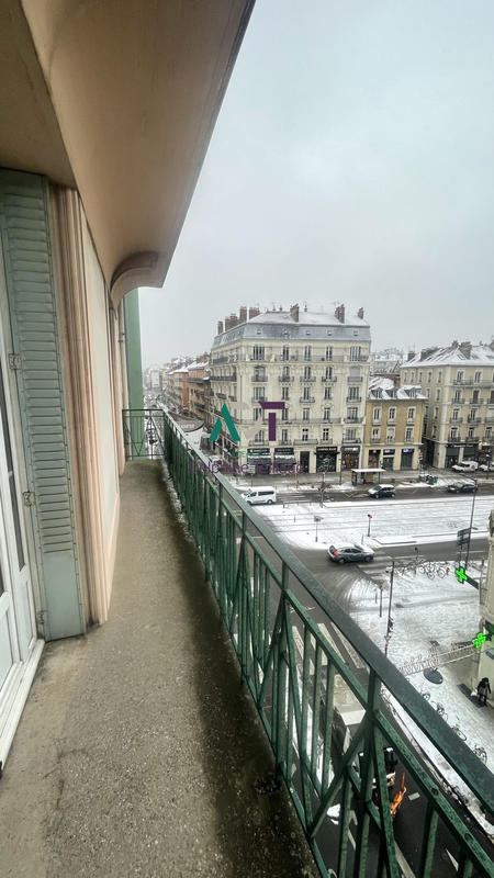 Appartement - 71 m² - 3 pièces