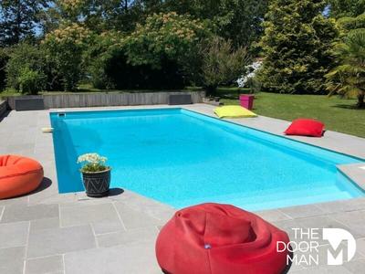 Maison - 144 m² - 7 pièces