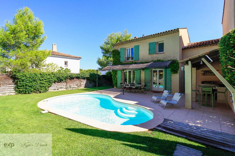 Maison - 94 m² - 4 pièces