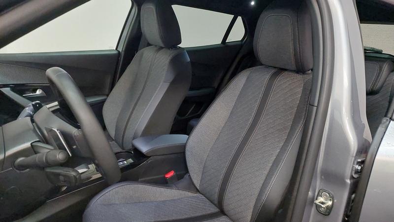 Peugeot 2008 Hybrid 145 e-Dcs6 Allure